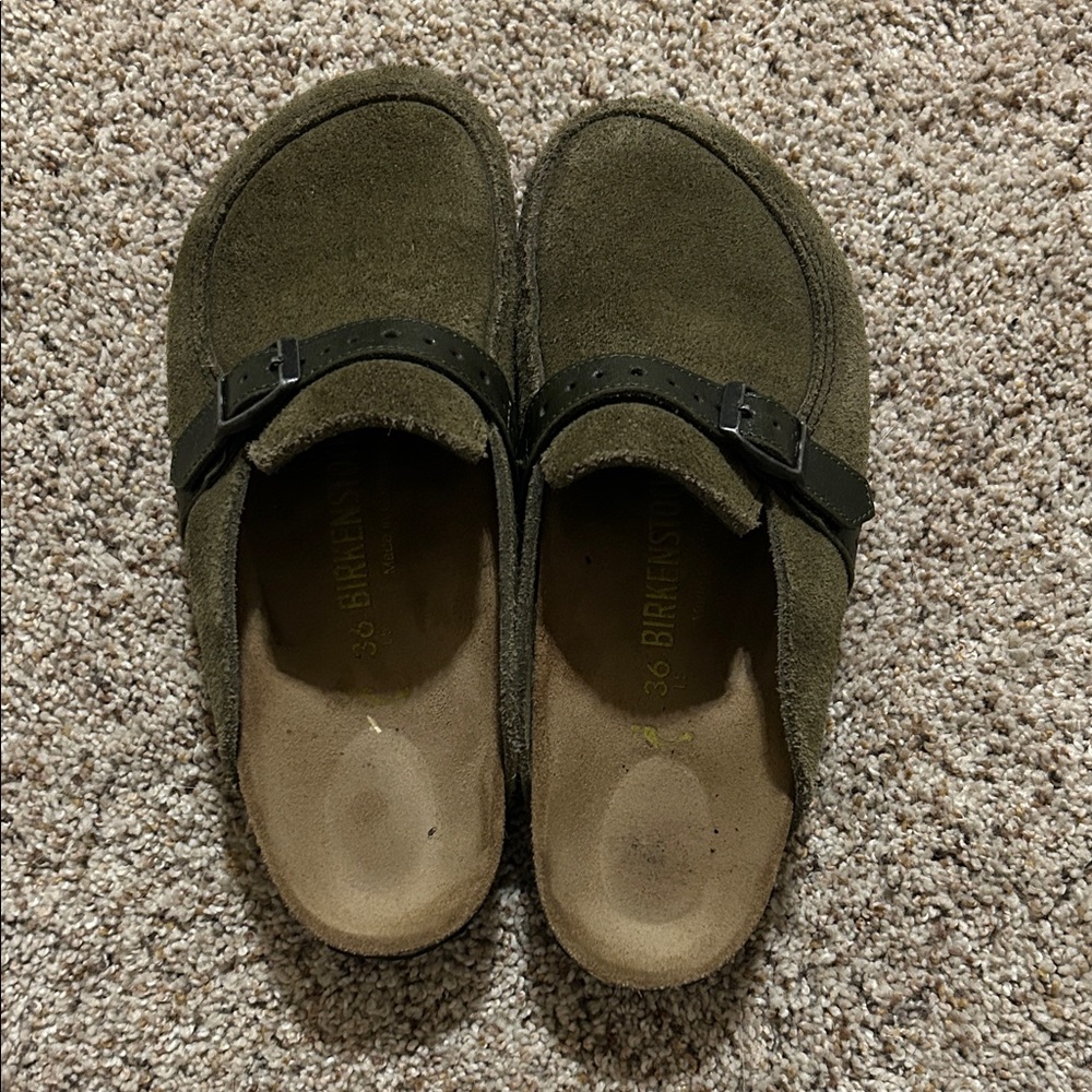 Size 6 olive green Birkenstock clog with leather buckle